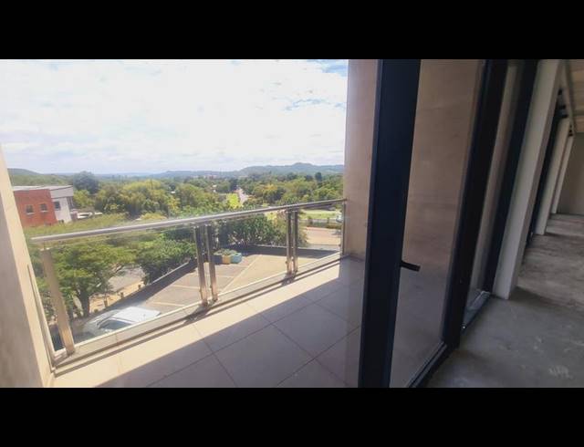 BUSINESS PROPERTY TO RENT IN MENLYN